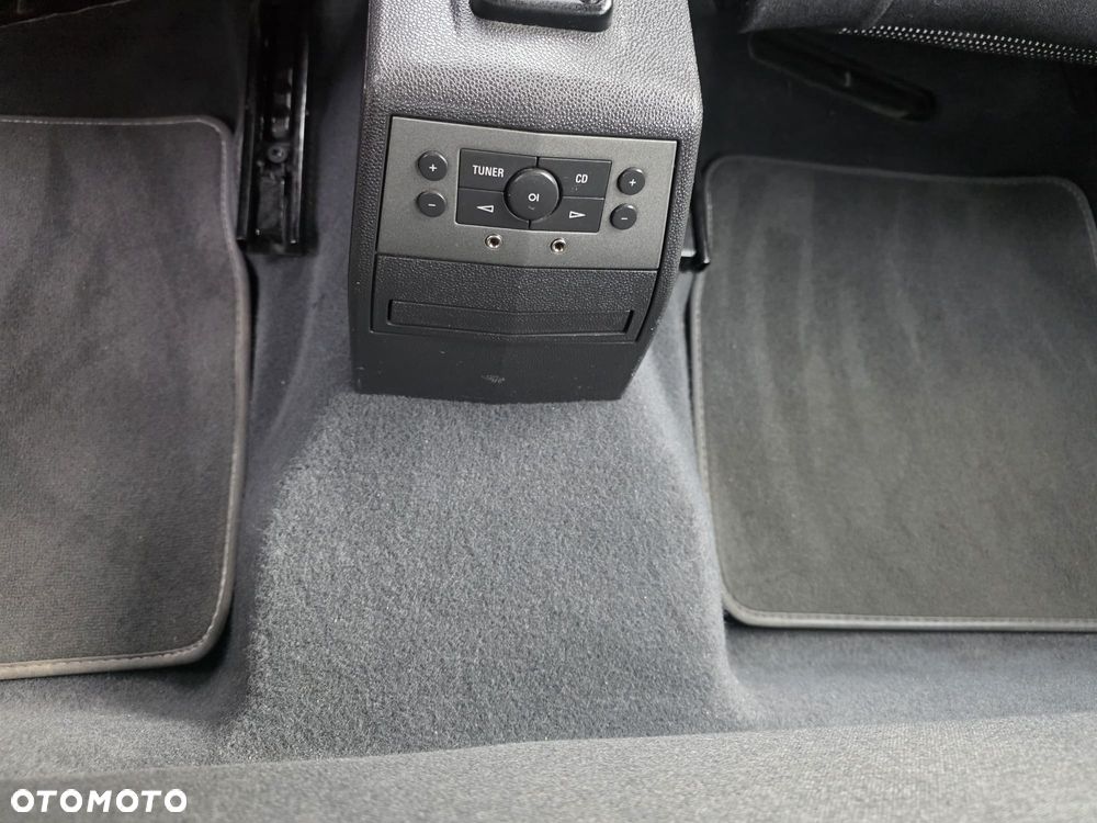 Opel Astra 1.6 Sport - 10