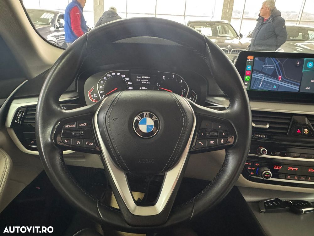 BMW Seria 5 530d xDrive Aut. - 25