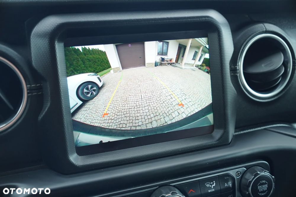 Jeep Wrangler 3.6 Unlim Sahara - 26