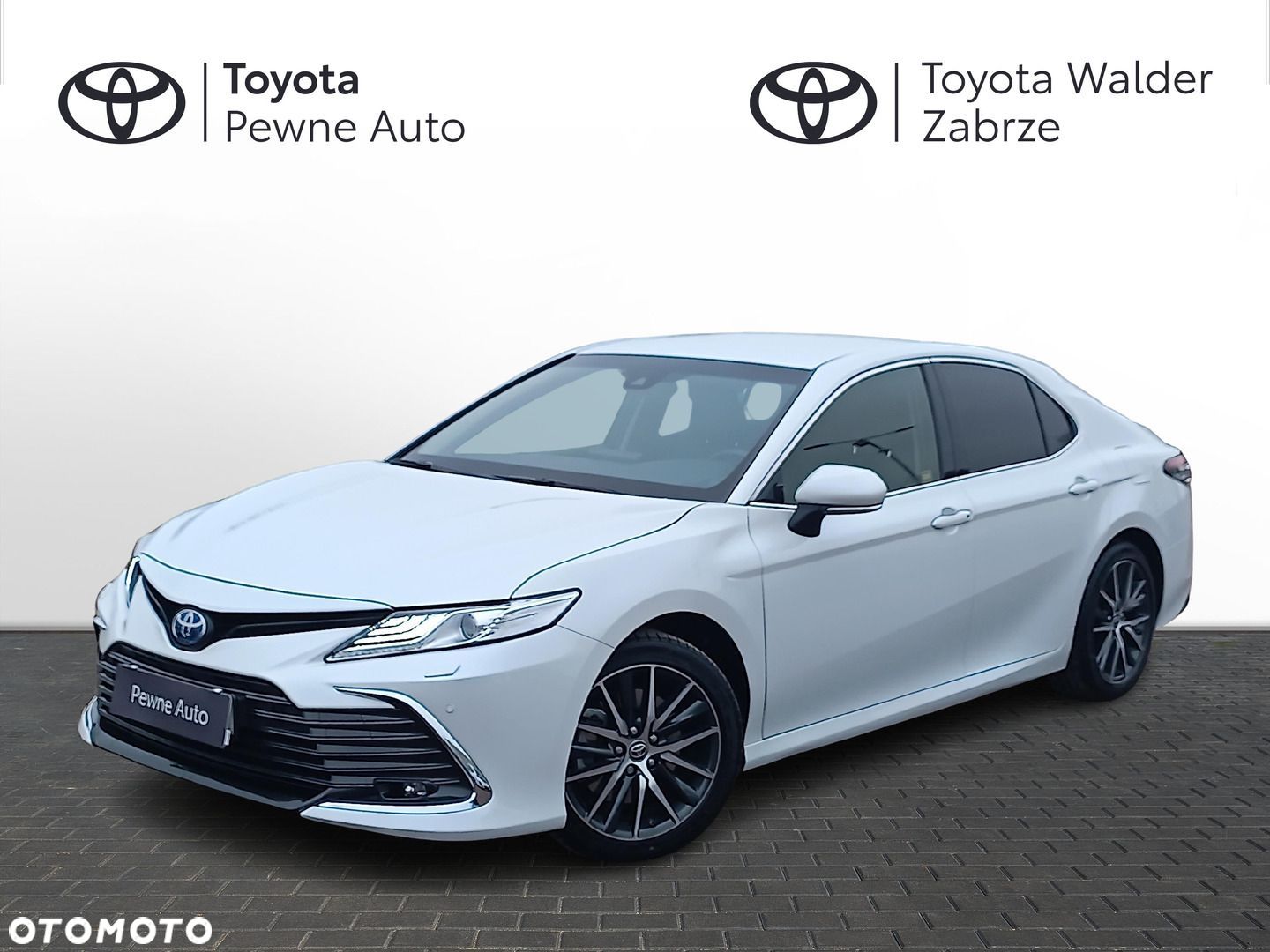 Toyota Camry - 1