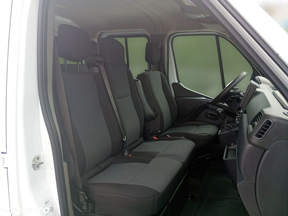 Renault Master - 25