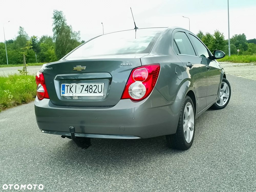 Chevrolet Aveo 1.4 16V LT - 4
