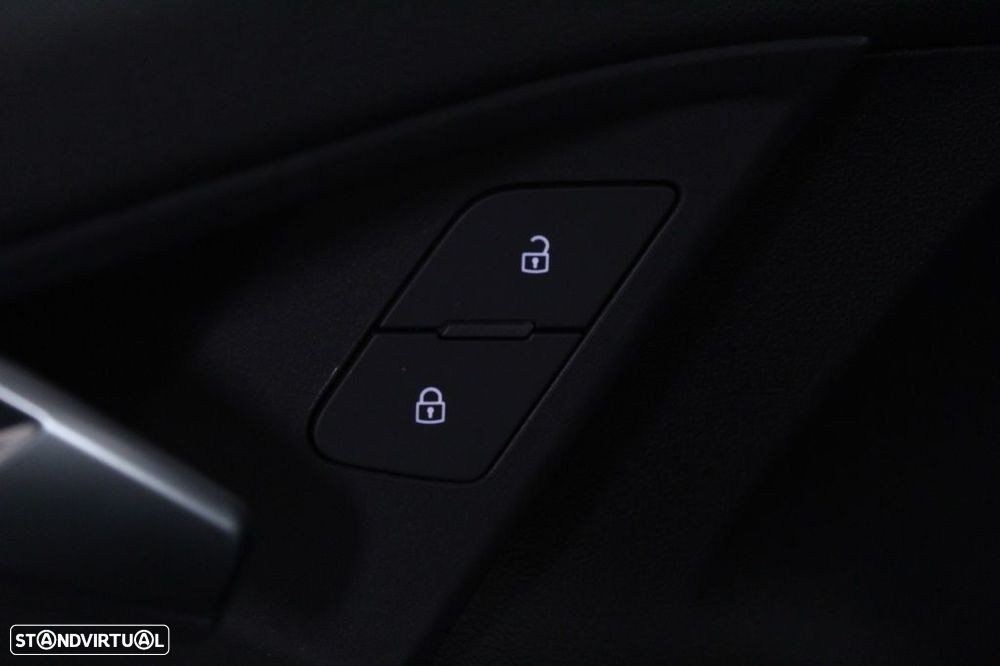 Audi A3 Sportback 30 TFSI Advanced S tronic - 21