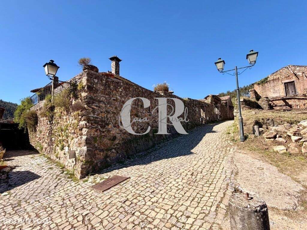 Moradia na Aldeia de Xisto de Casal de São Simão - Figueiró dos Vinhos - Grande imagem: 2/57