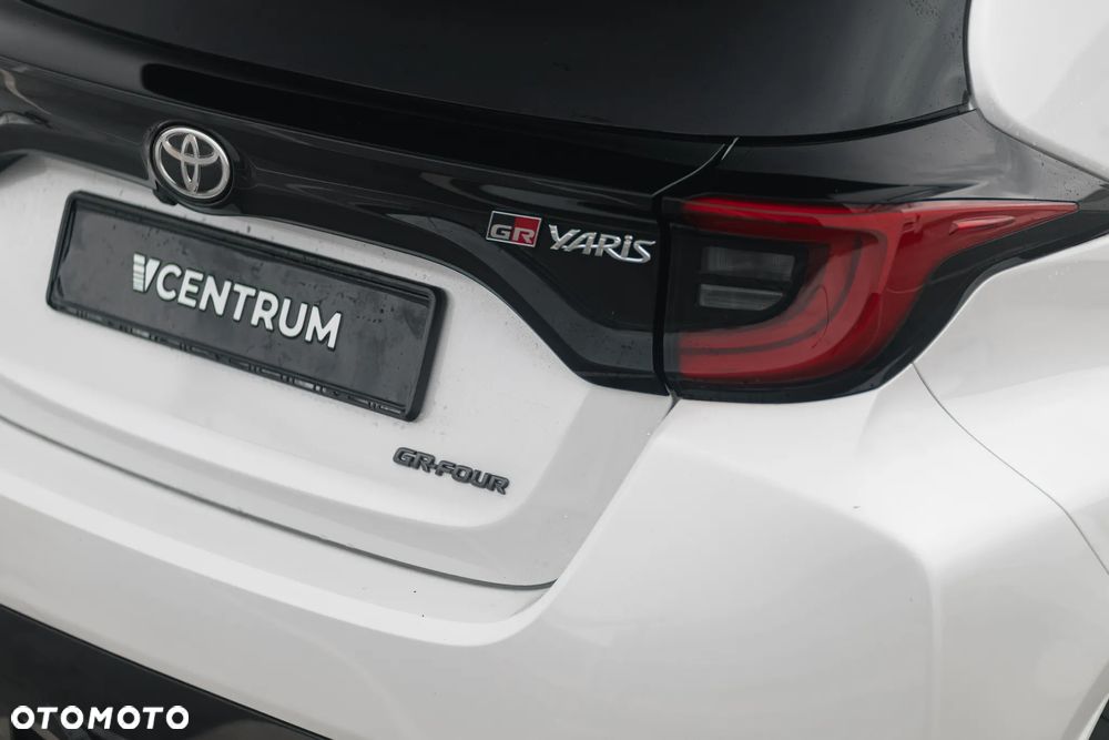 Toyota GR Yaris 1.6 Dynamic - 14