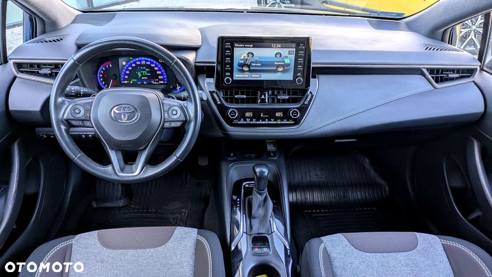 Toyota Corolla 2.0 Hybrid Trek - 12