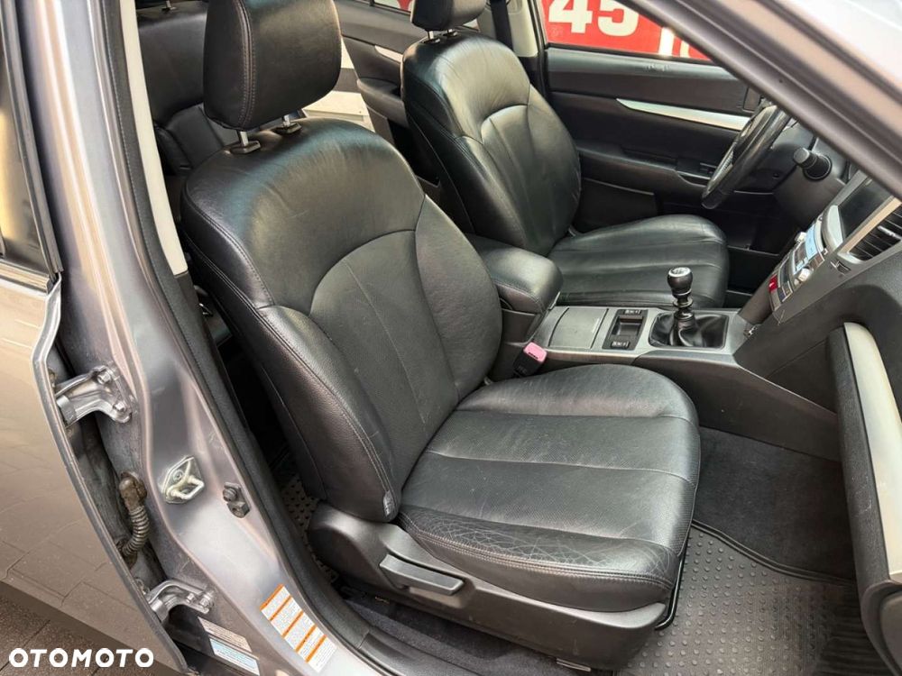 Subaru Outback - 37