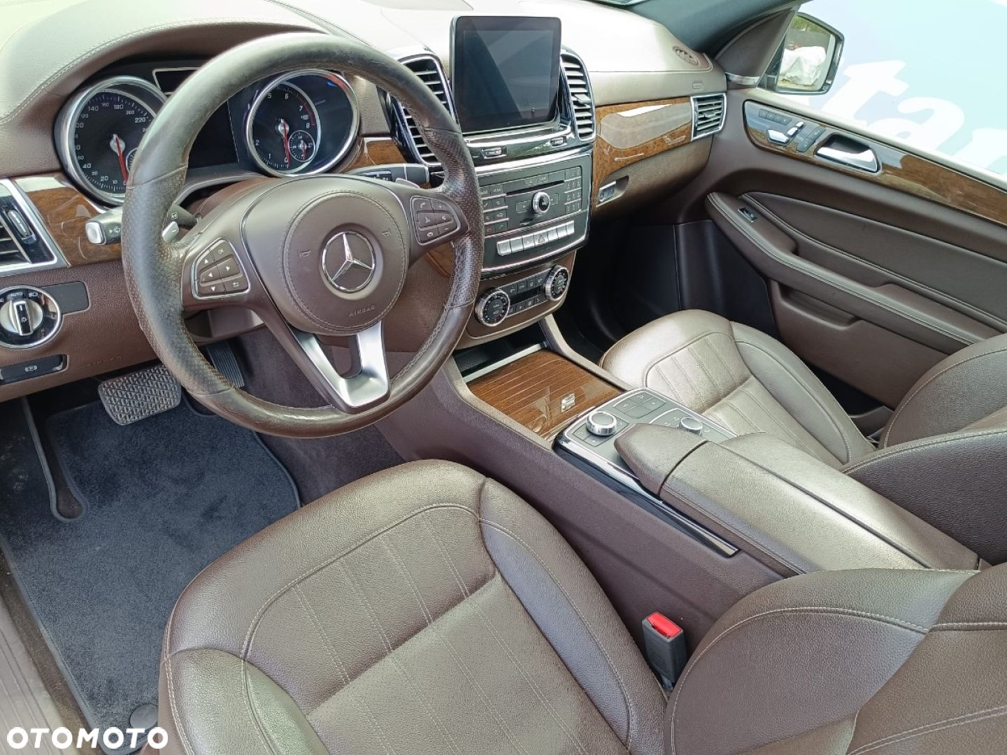 Mercedes-Benz GLS - 6