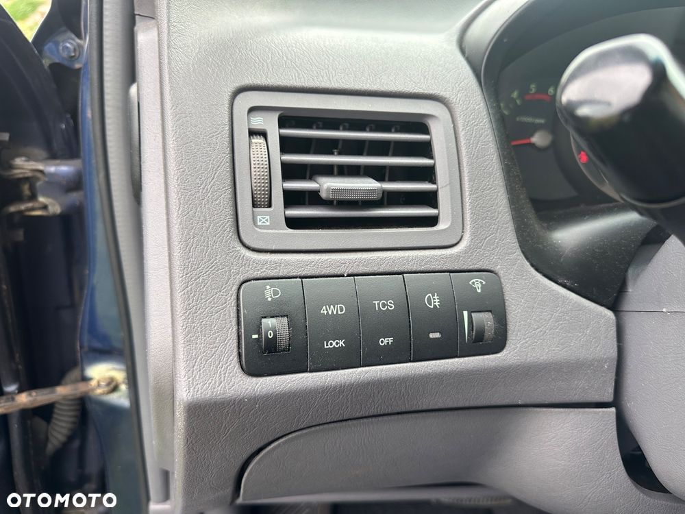 Hyundai Tucson 2.0 CRDi Elegance + - 30
