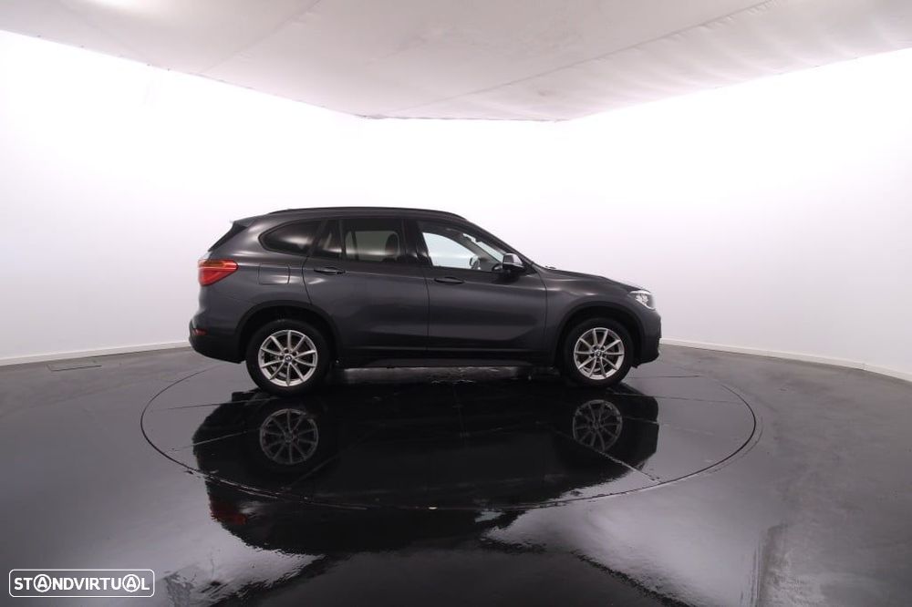 BMW X1 16 d sDrive Advantage Auto - 9