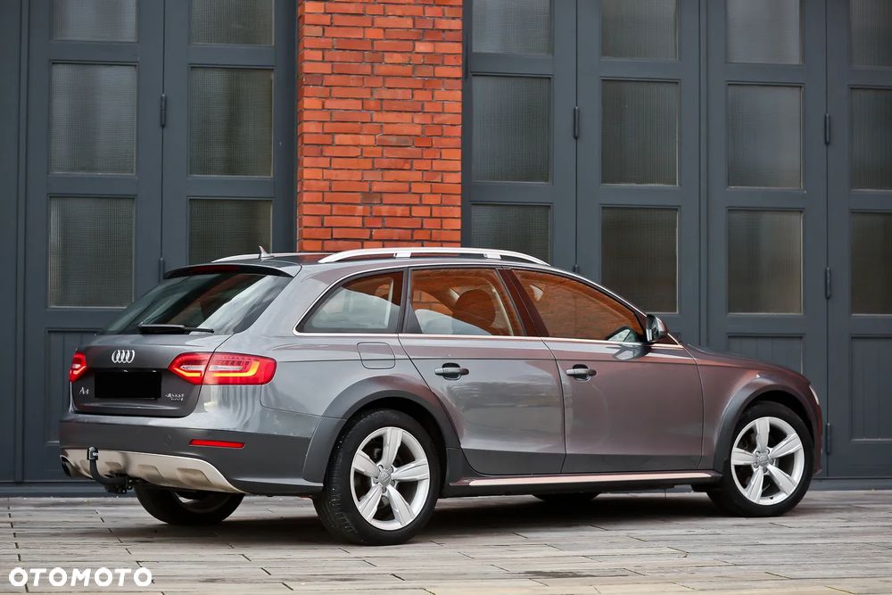 Audi A4 Allroad (clean diesel) 2.0 TDI DPF S tron - 17