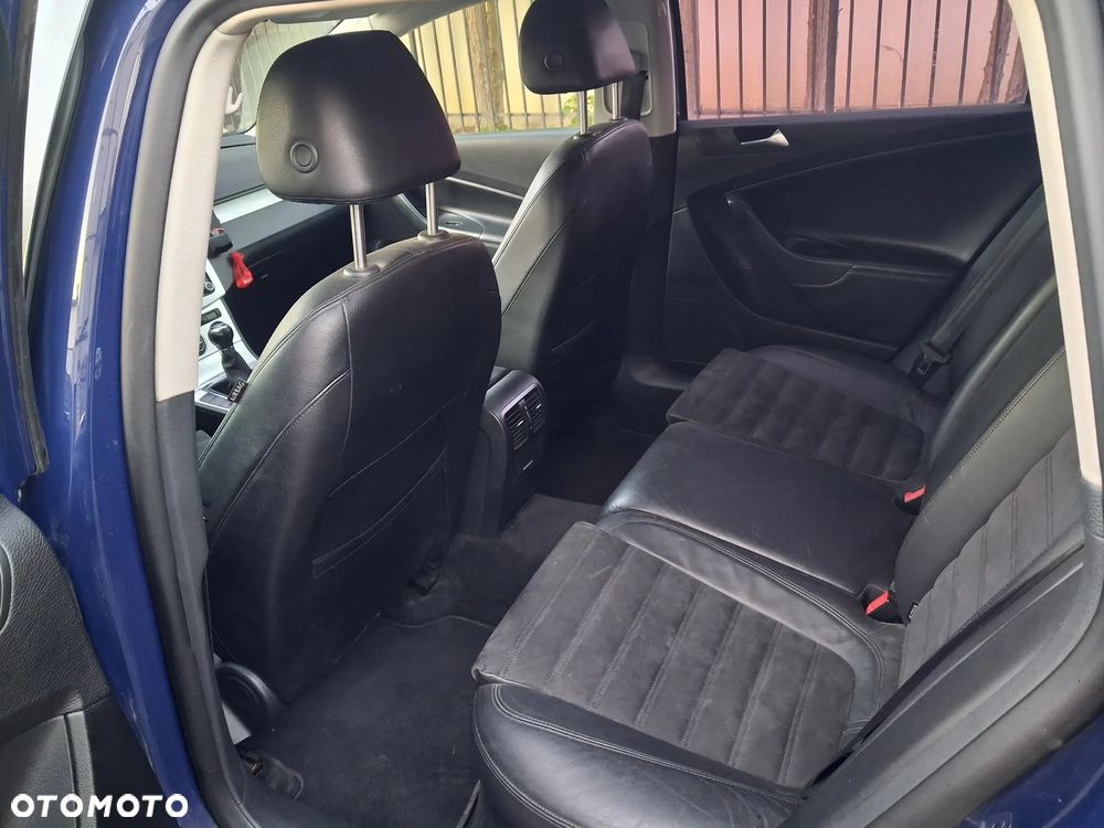 Volkswagen Passat Variant 2.0 TSI Highline - 5