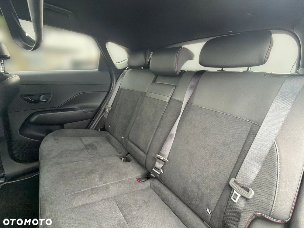 Hyundai Kona - 16