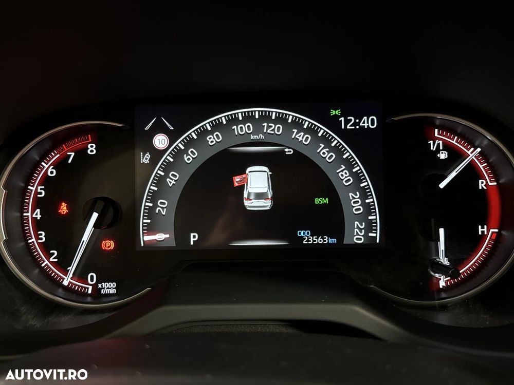 Toyota RAV4 - 11