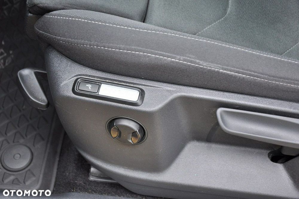 Volkswagen Tiguan 2.0 TDI SCR DSG Life - 10