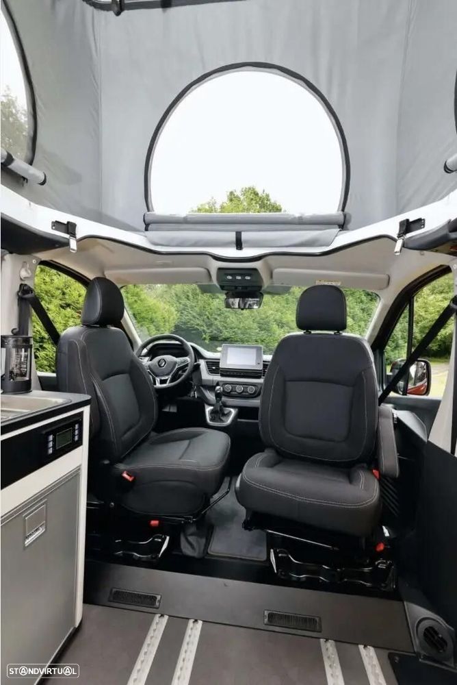 Renault Trafic Grand space Nomad - 12