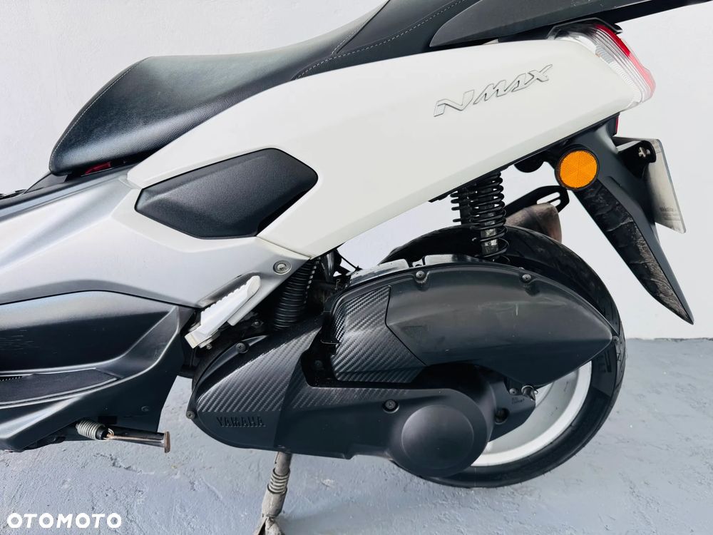 Yamaha NMAX - 33