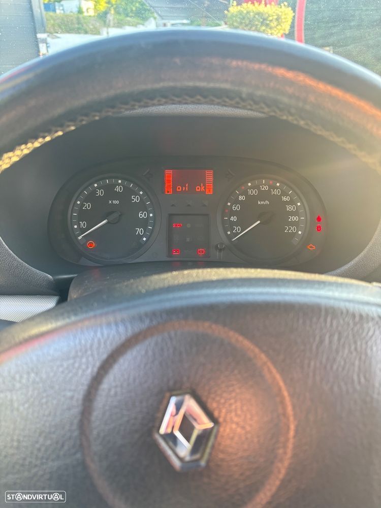 Renault Clio 1.5 dCi Dynamique - 10
