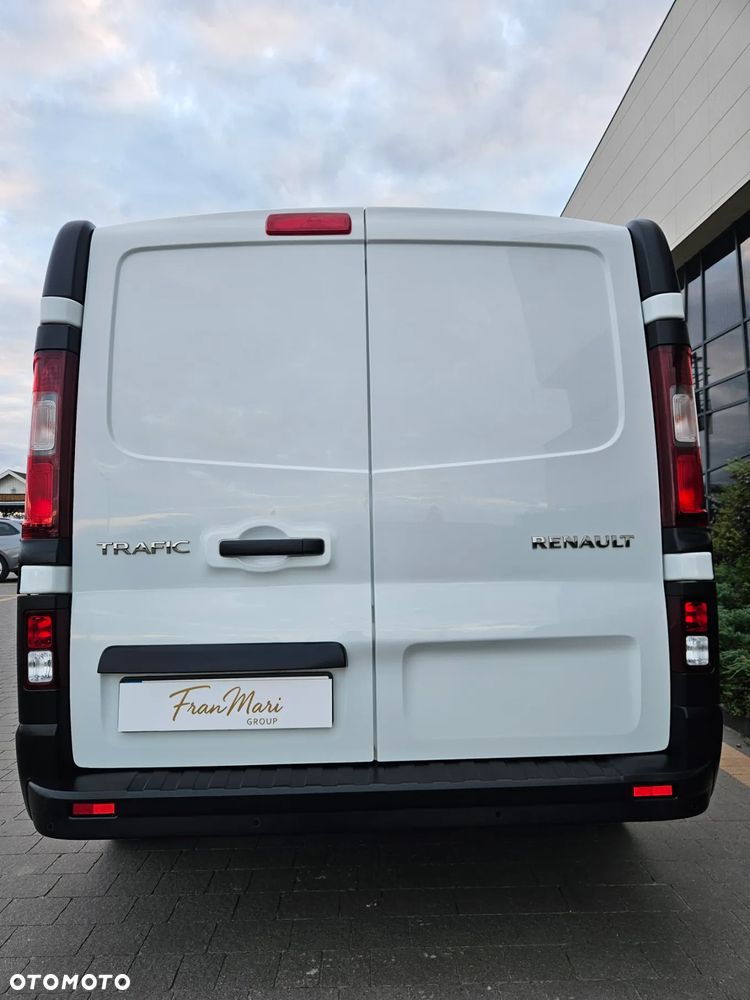 Renault Trafic - 15