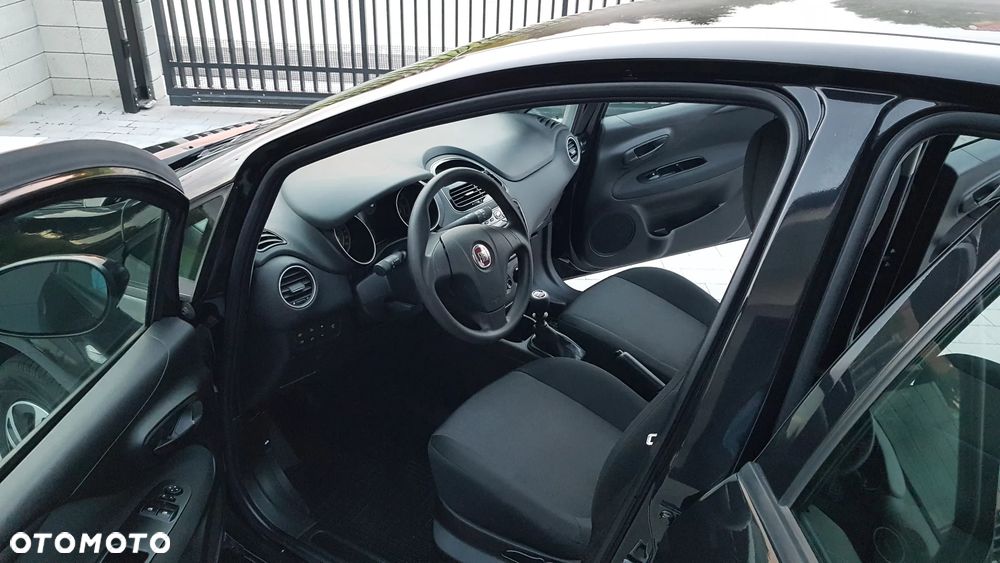 Fiat Punto - 18