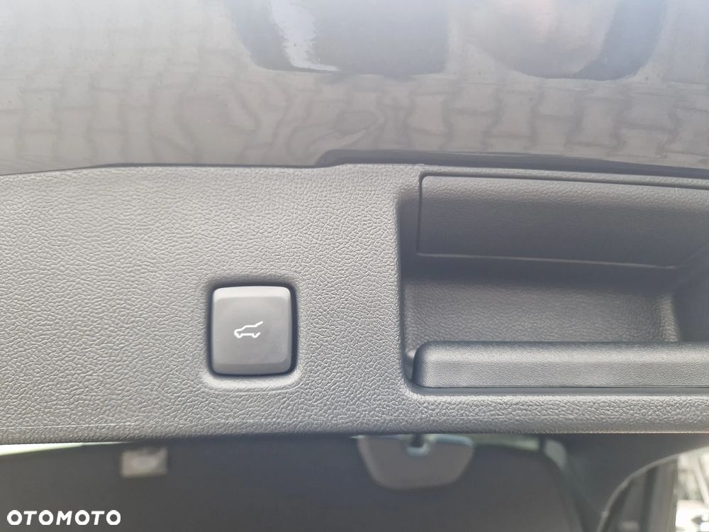 Ford Kuga 2.5 FHEV FWD ST-Line X eCVT - 16