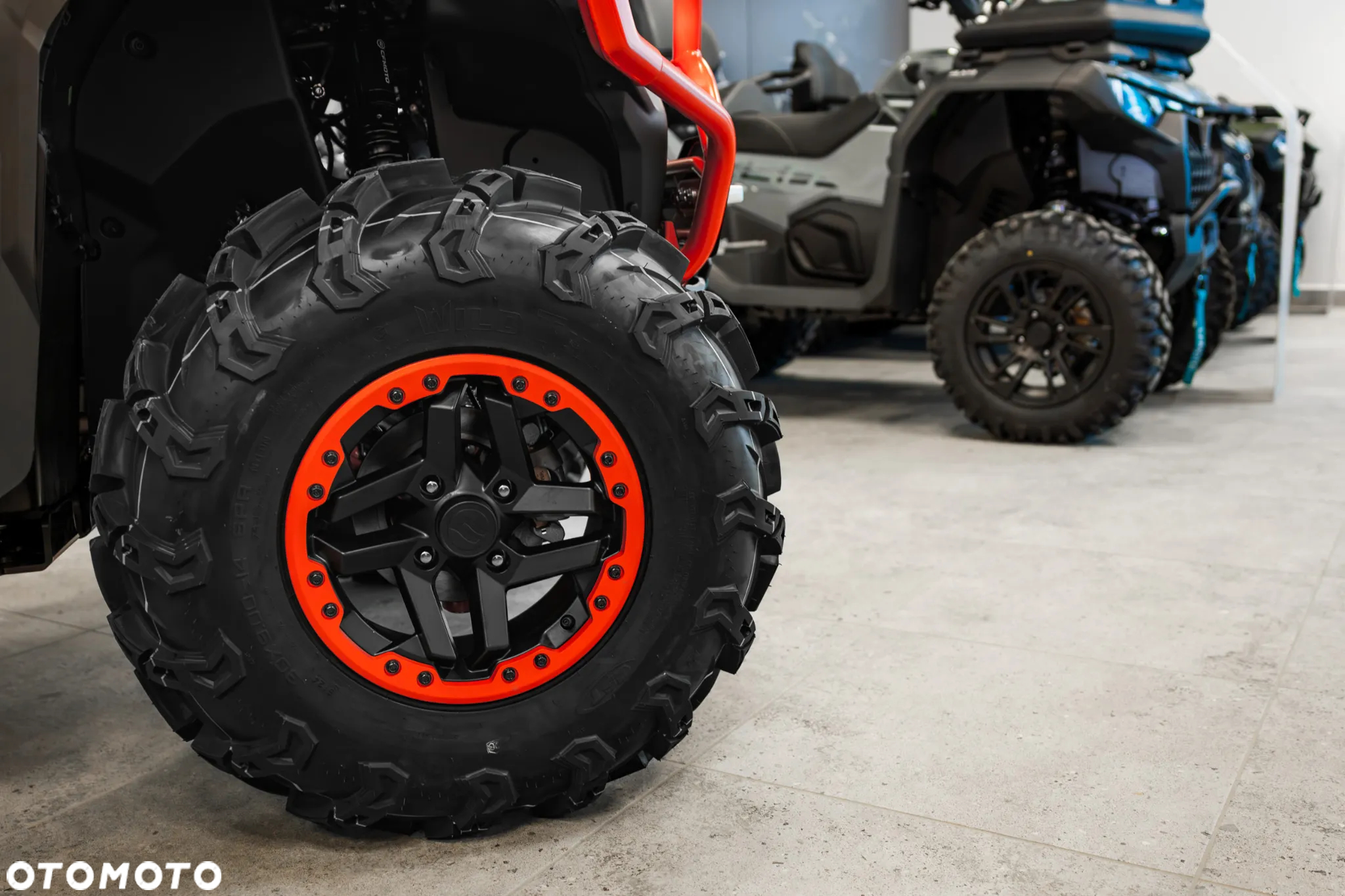 CFMoto CForce - 11