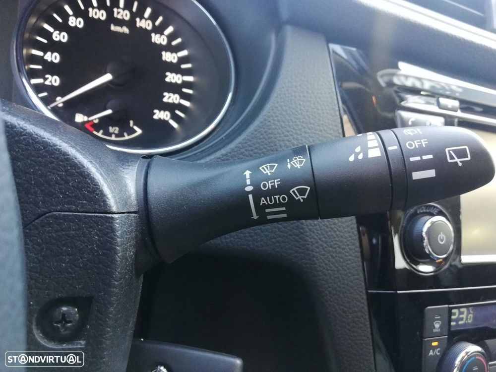 Nissan Qashqai 1.2 DIG-T 360 S Xtronic - 32