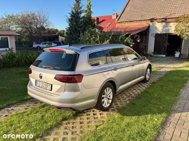 Volkswagen Passat 2.0 TDI SCR Comfortline - 7