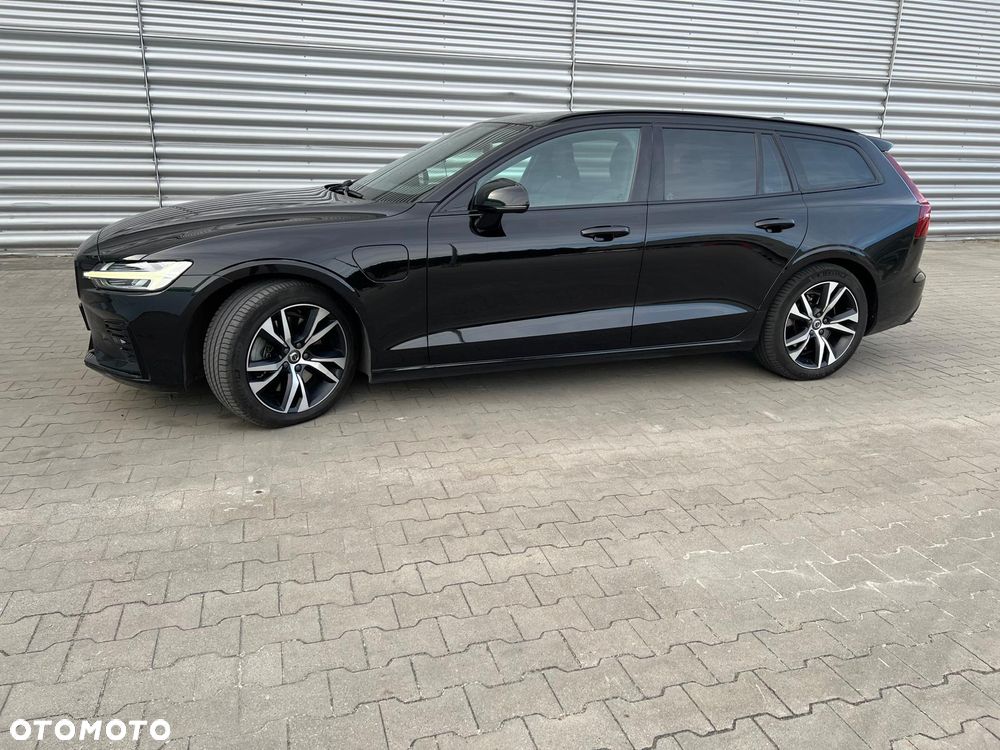 Volvo V60 T8 AWD Recharge Geartronic RDesign - 6