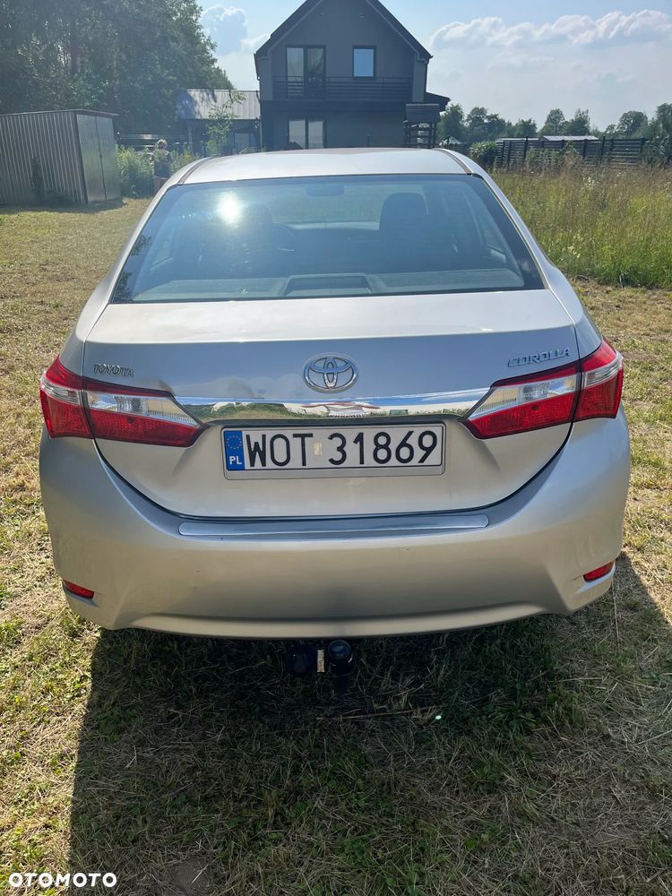 Toyota Corolla 1.6 Comfort - 13