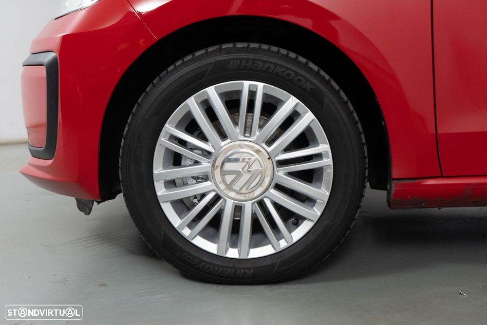 VW Up! 1.0 Move Color - 19