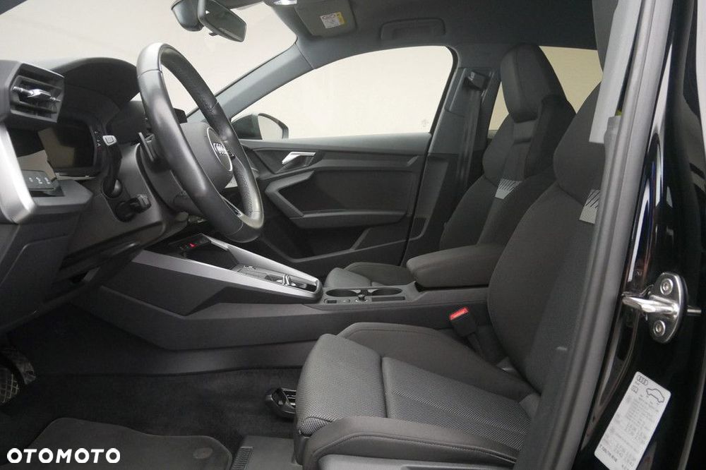 Audi A3 Sportback 1.5 TFSI S tronic - 12