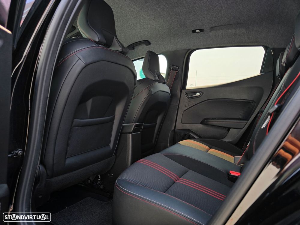 Renault Clio 1.0 TCe RS Line - 39