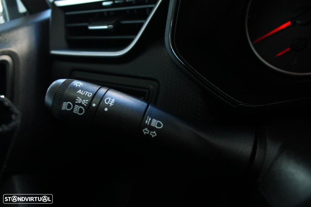 Renault Clio TCe 90 EQUILIBRE - 23