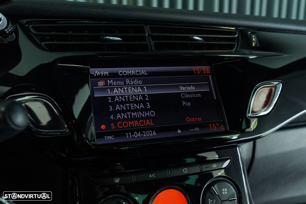 Citroën DS3 1.6 e-HDi So Chic - 8