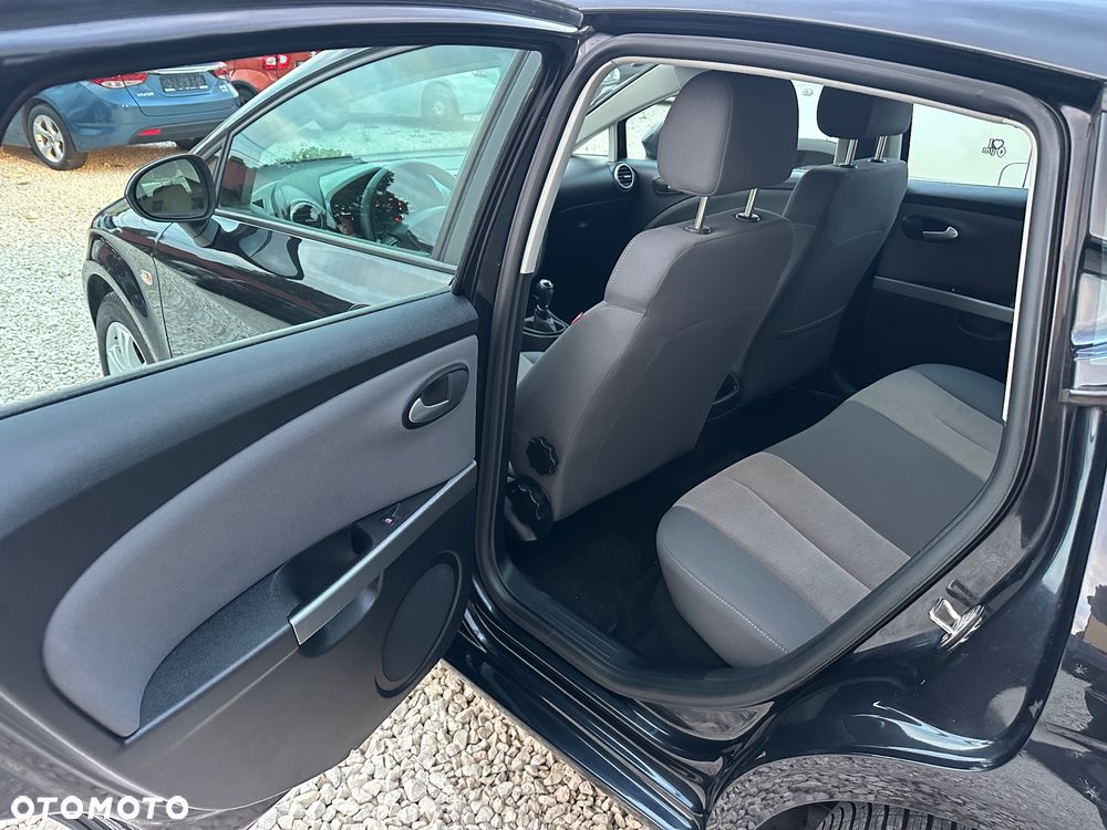 Seat Leon 1.6 TDI DPF Ecomotive Style - 16