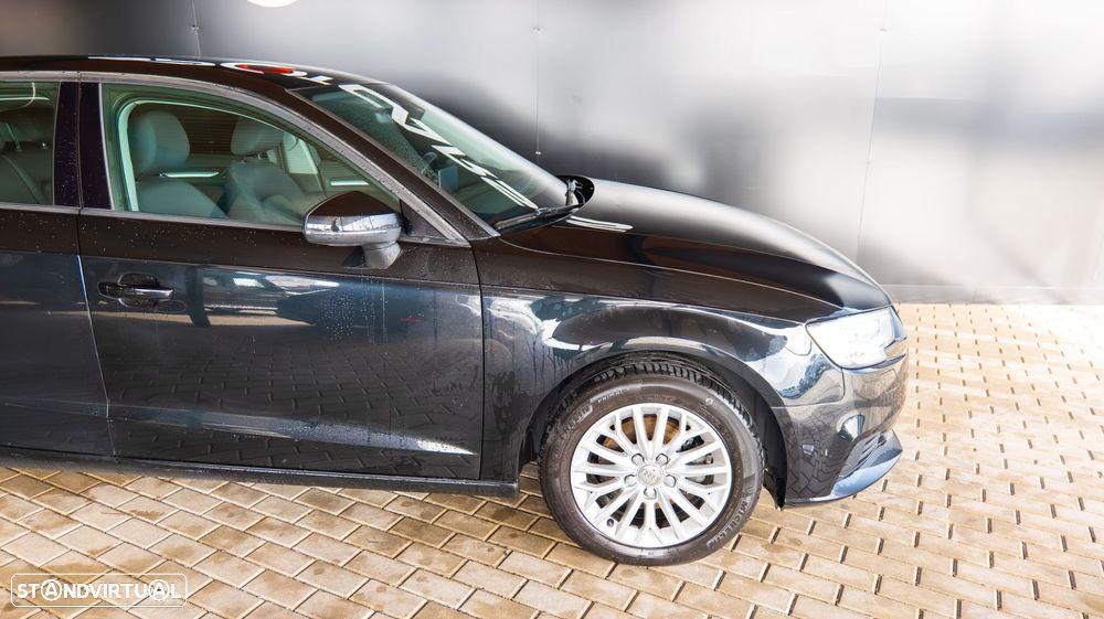 Audi A3 Sportback 2.0 TDI Advance - 5