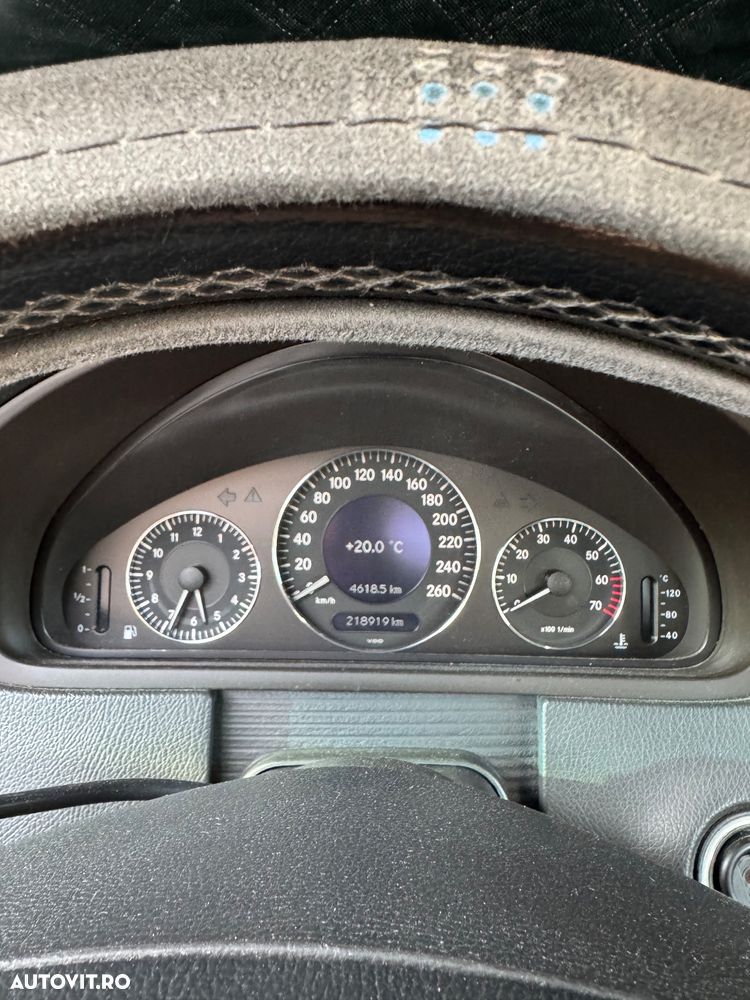 Mercedes-Benz CLK - 8