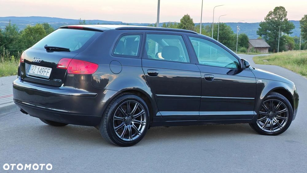 Audi A3 Sportback 1.9 TDI Ambiente - 5