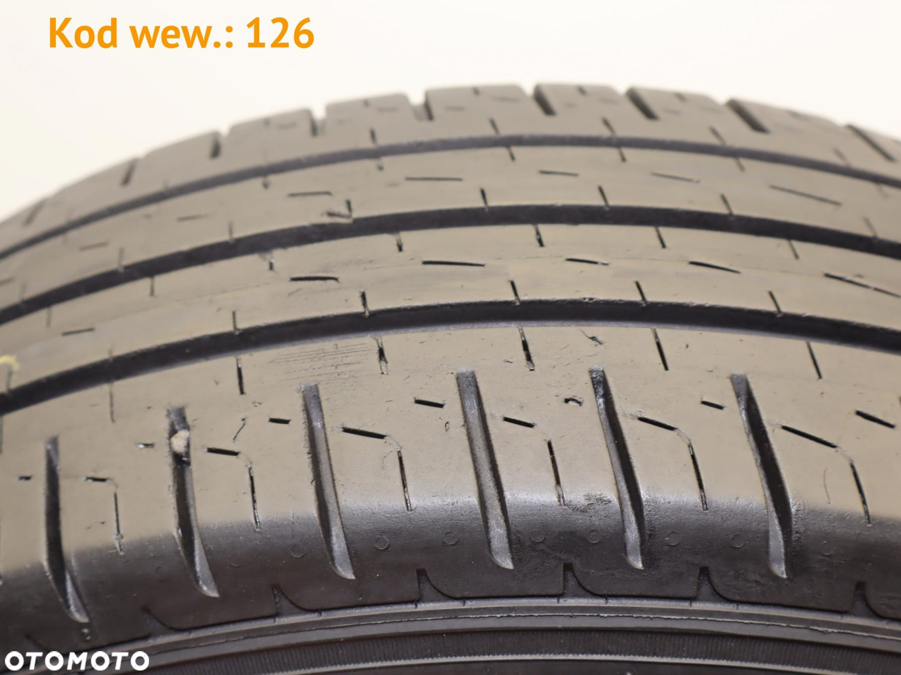 Pirelli Carrier - 215/70 R15C - 8