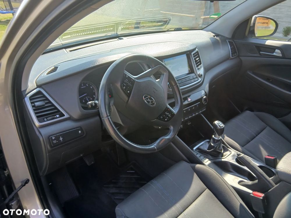 Hyundai Tucson blue 1.6 GDi 2WD Passion - 5