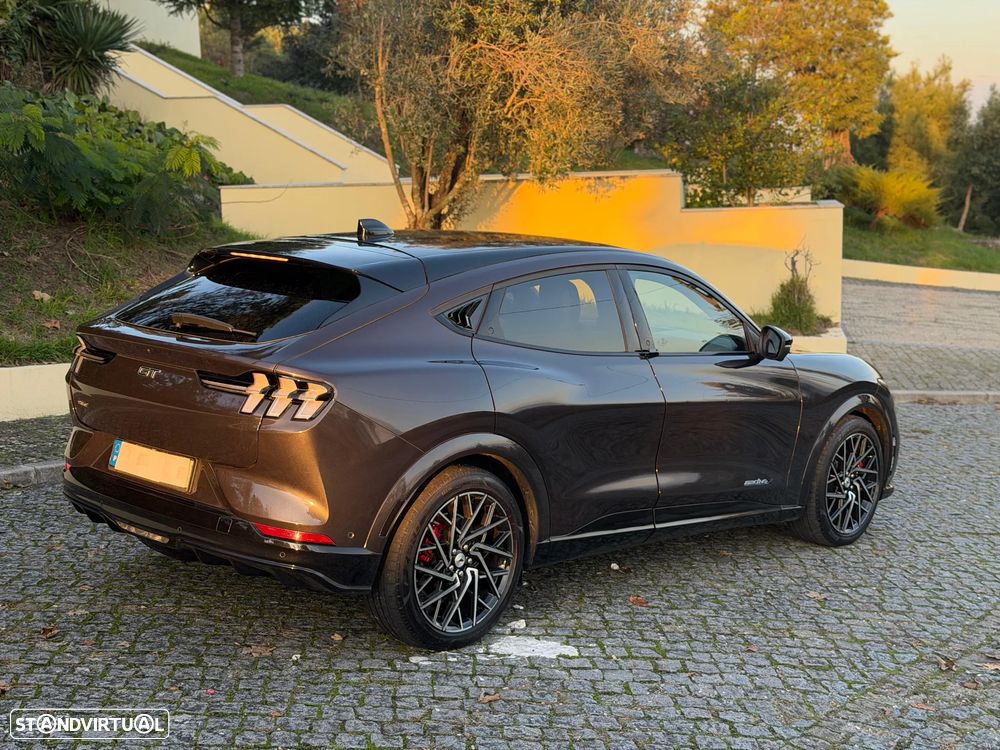 Ford Mustang Mach-E 98.7 kWh GT AWD - 4