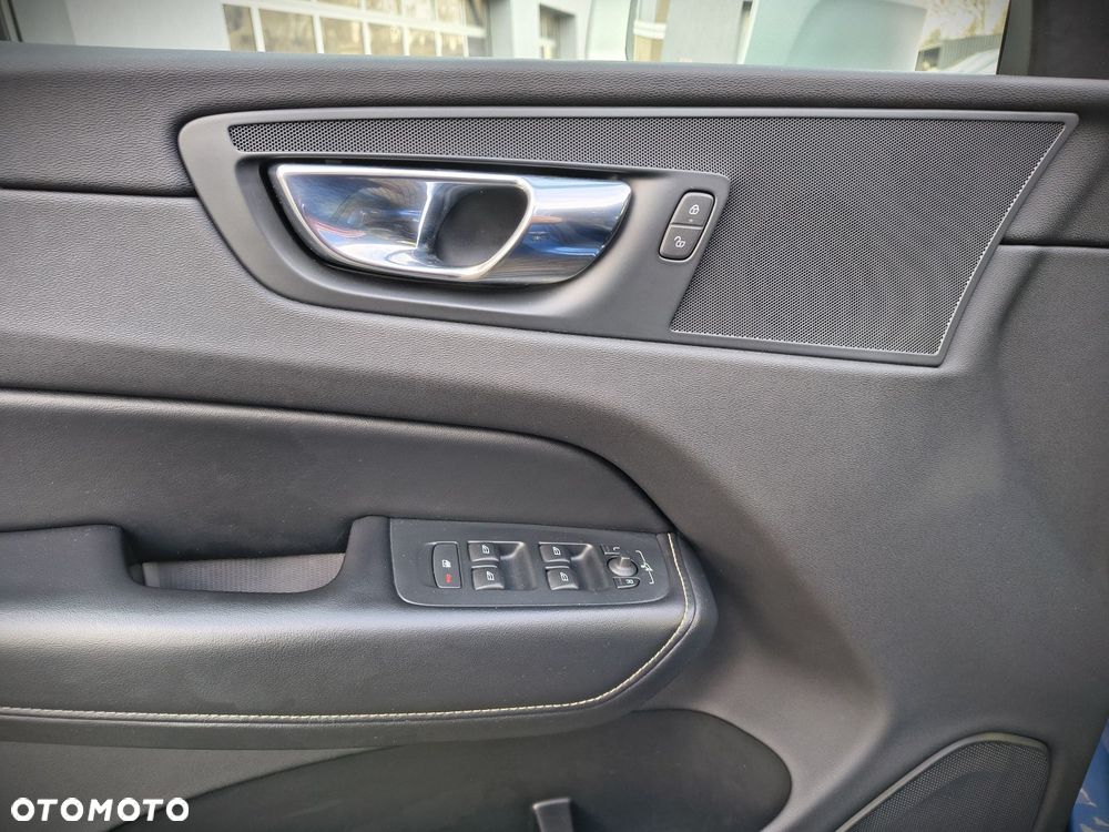 Volvo XC 60 - 11