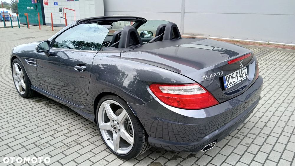 Mercedes-Benz SLK 200 (BlueEFFICIENCY) 7G-TRONIC - 7