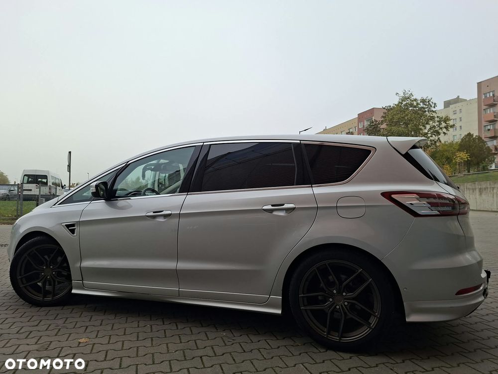 Ford S-Max 2.0 TDCi Titanium - 24