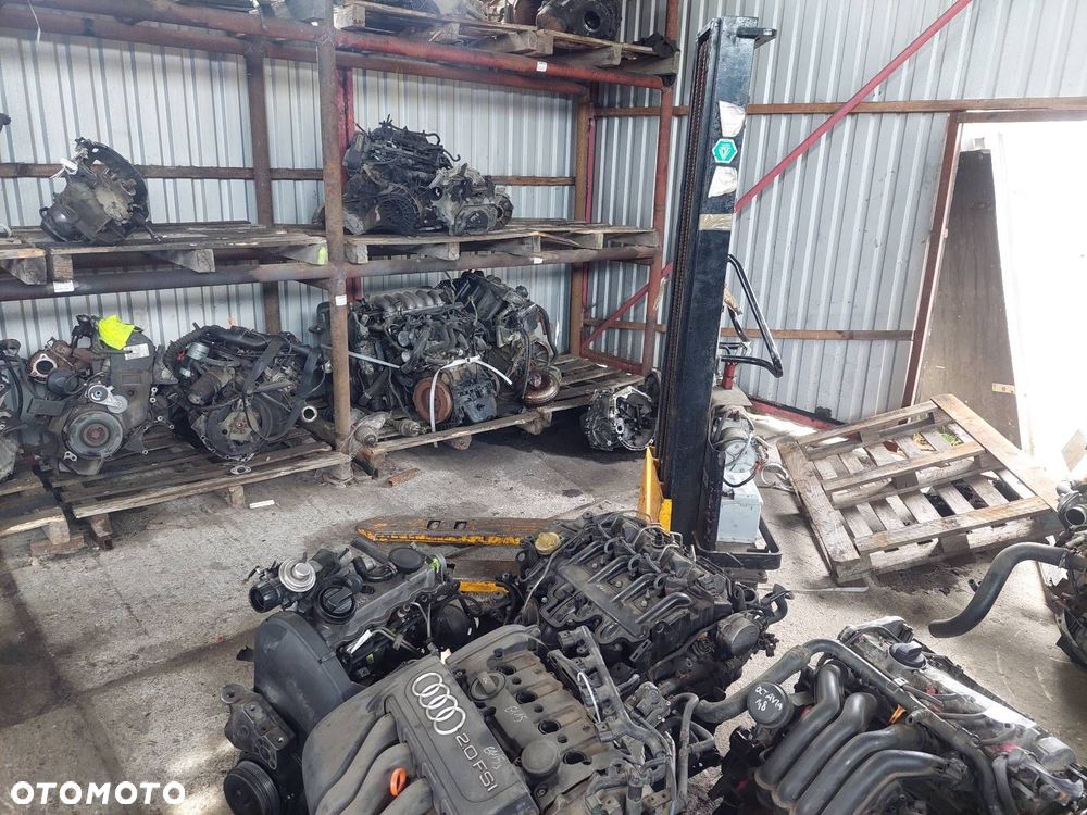 SILNIK KOMPLETNY DIESEL Z UKŁADEM PALIWOWYM I TURBINĄ VOLVO V70 I D5252T - 9