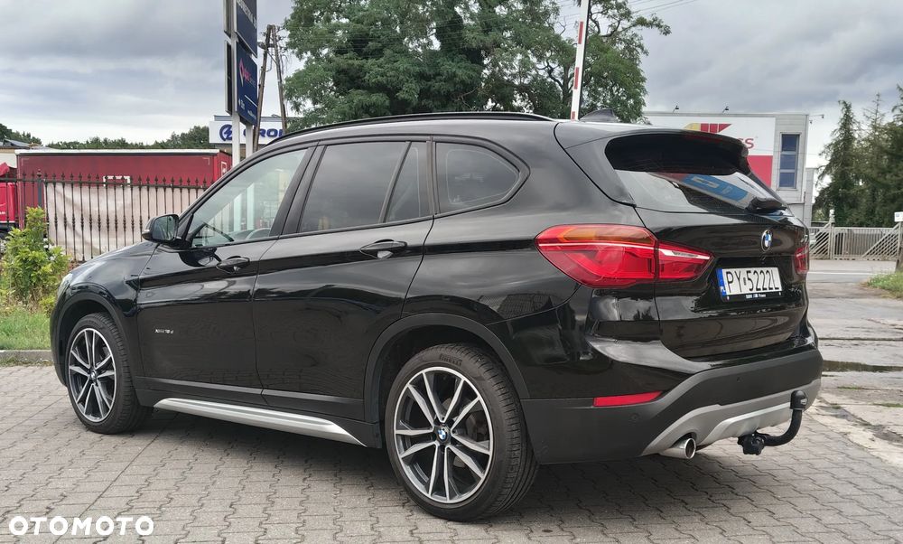BMW X1 xDrive18d xLine - 6