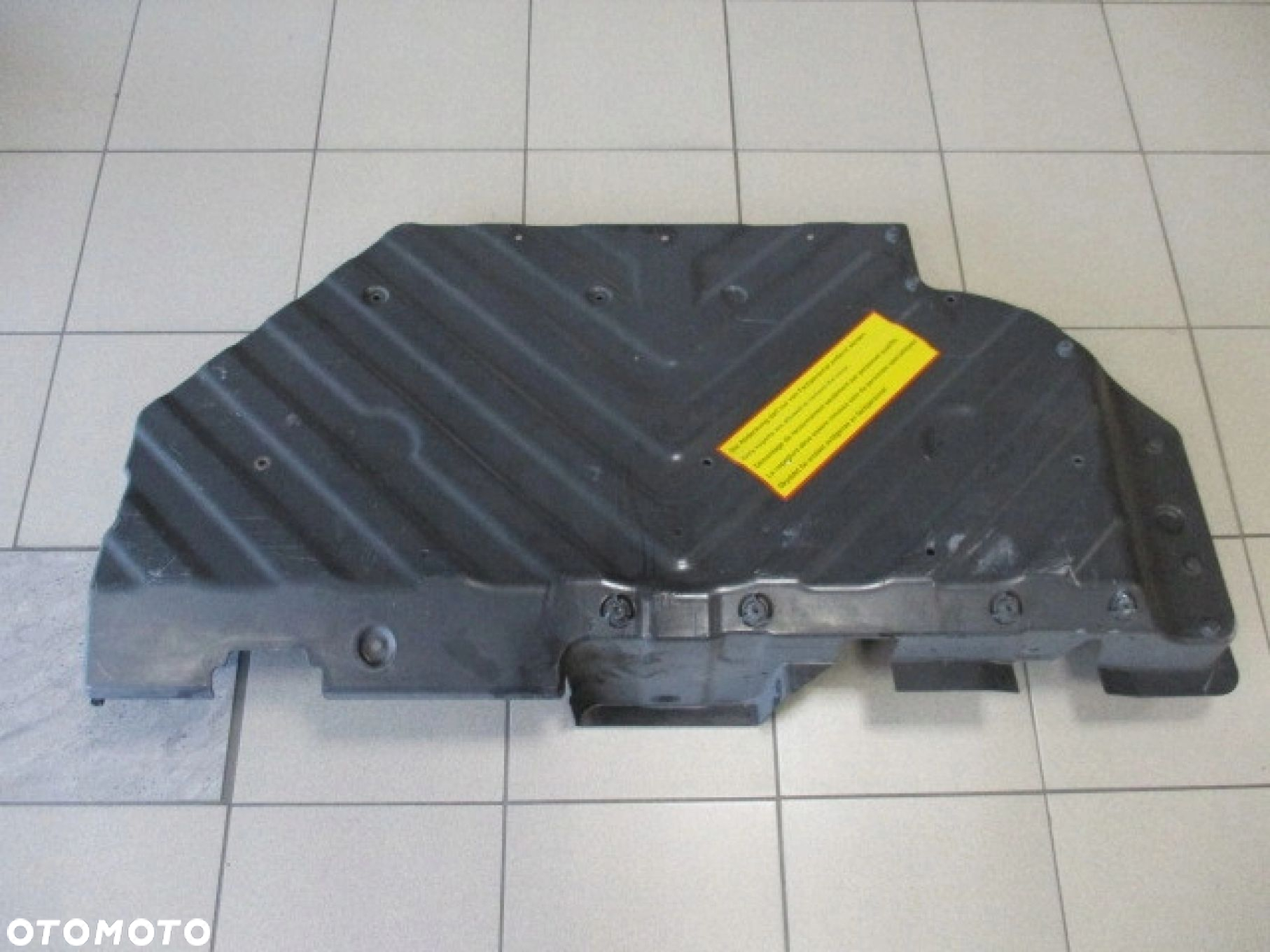 OSŁONA PODWOZIA BAGAŻNIKA FLEXFIX CORSA D - 4