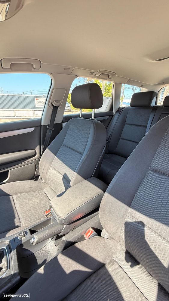 Audi A4 Avant 1.9 TDI - 14
