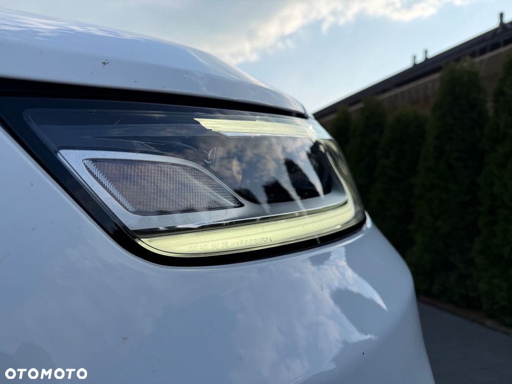 Chrysler Pacifica - 21